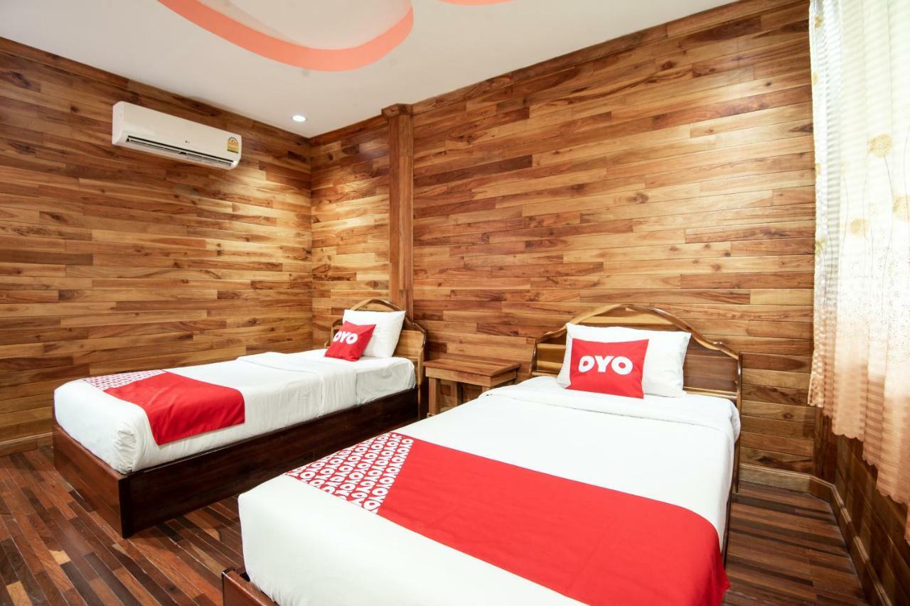 Oyo 351 Palmsuay Resort Khao Saming Kültér fotó