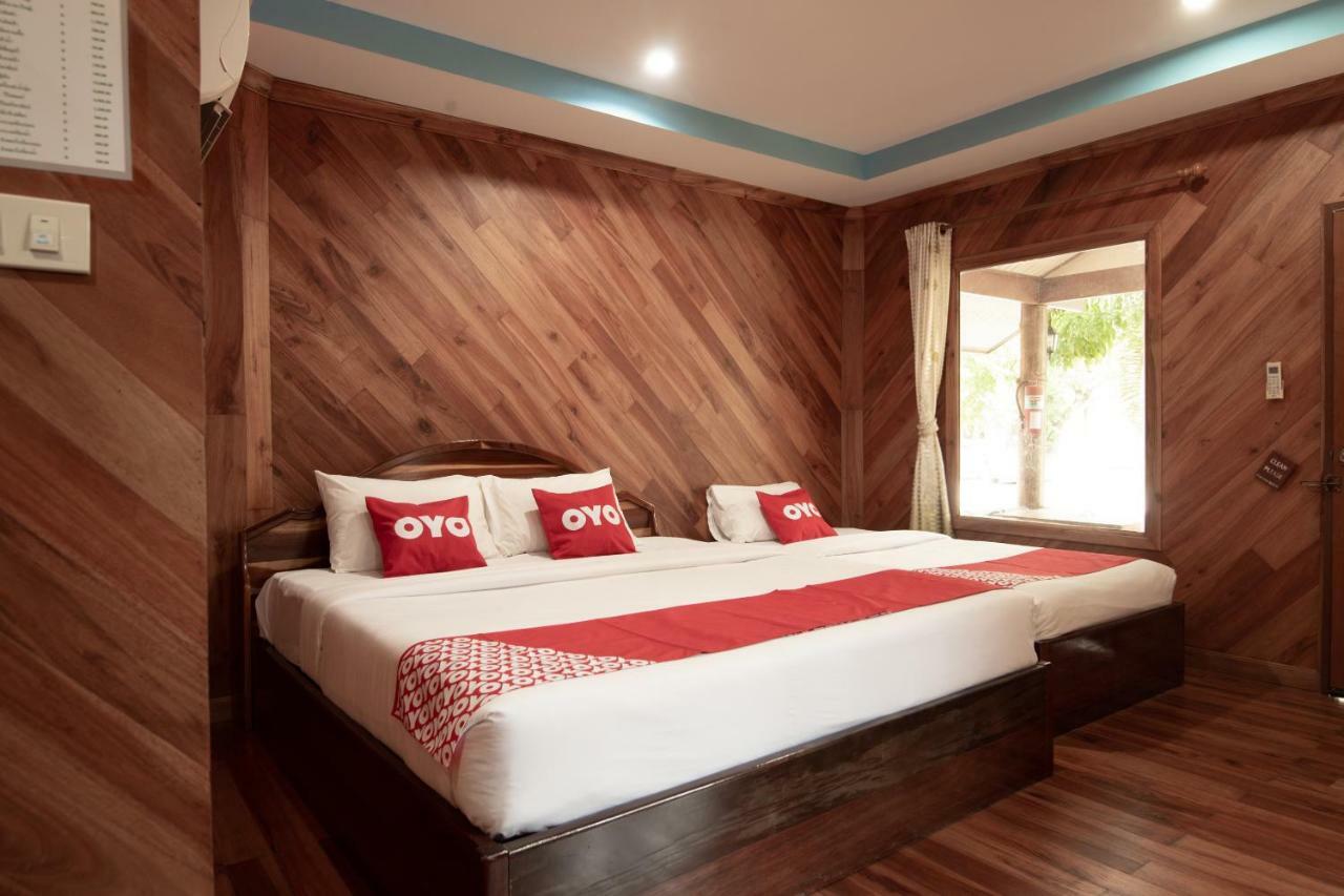 Oyo 351 Palmsuay Resort Khao Saming Kültér fotó